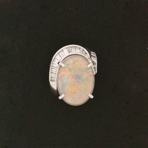 Platinum Light Opal & Diamond Ring Opal 7.68cts DIA 0.94cts