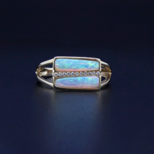 14K Y/G Light Opal & Diamond Ring 2.27cts 0.11cts