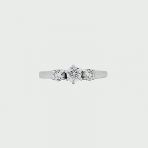 18K W/G Argyle White Diamond Ring  G/VS2 1RD=0.35cts G/SI 2RD=0.32cts