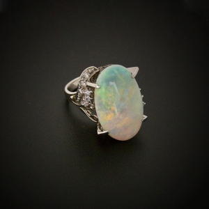 Platinum Light Opal & Diamond Ring 5.62cts 0.28cts