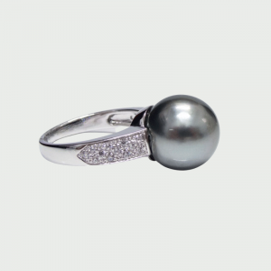 S/S R/P Black South Sea Pearl & CZ Ring 12mm